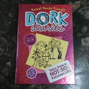 Dork Diaries Volume 1: Tales from a NOT-SO-Fabulou